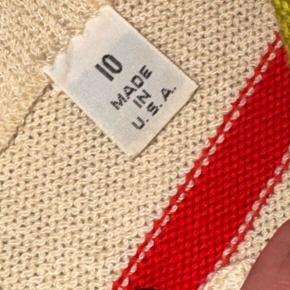 ST JOHN button up cream & colorful striped button up long sleeve cardigan sz 10 - Picture 6 of 7